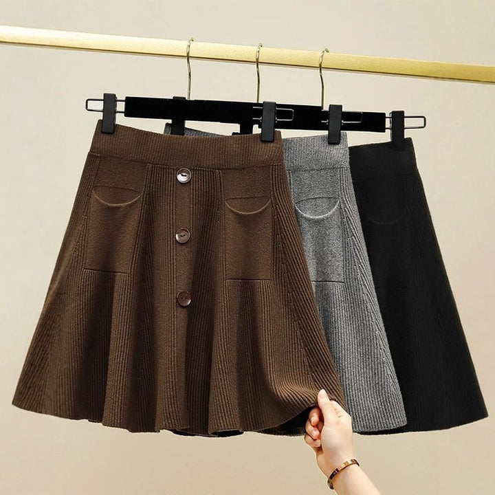 Damen Eleganter Strickrock mit Knöpfen Echo Archiv