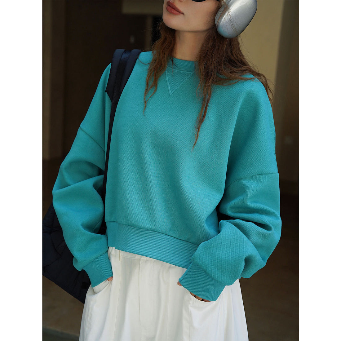 Damen Kurzes Oversize-Sweatshirt mit Raglanärmeln und Rippbündchen Echoarchiv