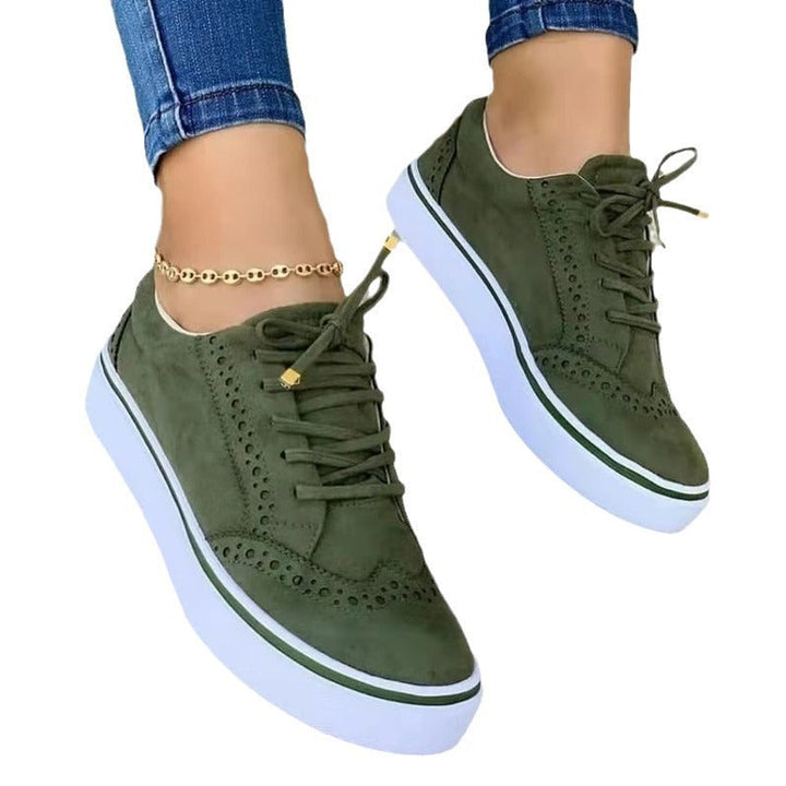 Damen modische Sneaker mit eleganten Brogue-Details Echo Archiv