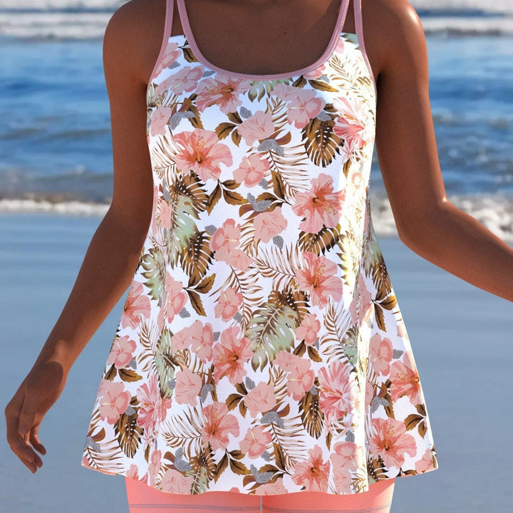 Damen Schwimmanzug in Plissee-Optik mit floralen Mustern und bequemen Shorts Echo Archiv