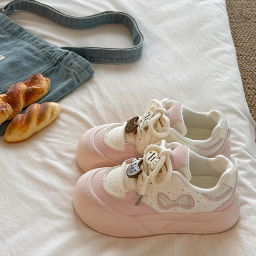 Damen Komfortable Sneakers mit verspielten Applikationen Echo Archiv