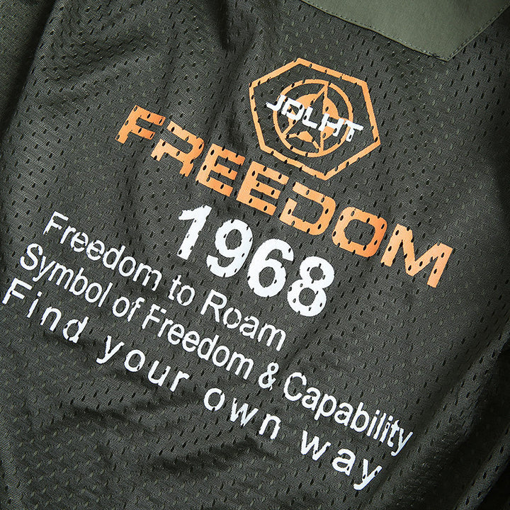 Herren leichte Zip-Übergangsjacke mit hohem Stehkragen und Reißverschlusstaschen Echoarchiv