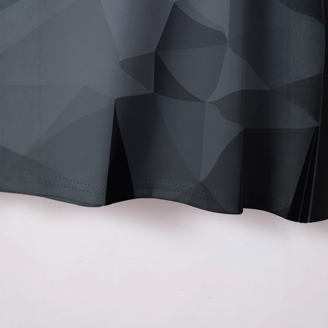 Herren Poloshirt mit geometrischem Design und atmungsaktiver Materialstruktur Echoarchiv