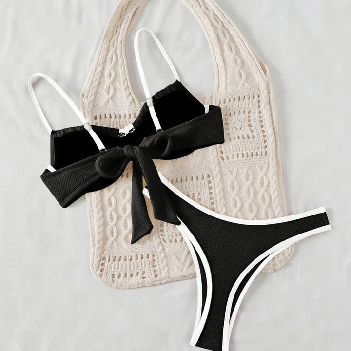 Damen Bikiniset mit feinem Wellenmuster und verstellbaren Trägern Echo Archiv