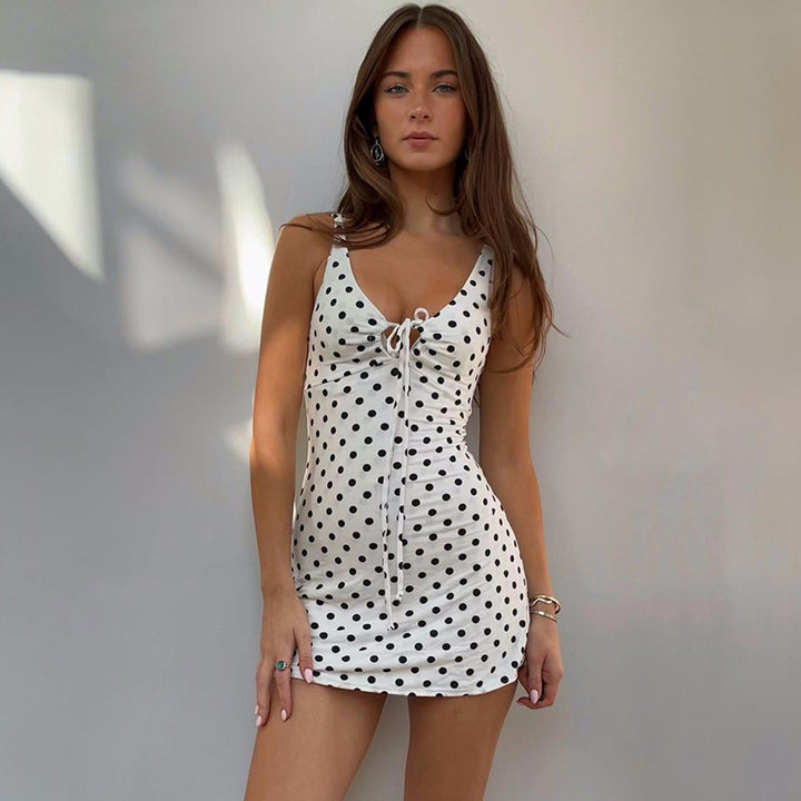 Damen figurbetontes Strickkleid mit V-Ausschnitt und kontrastierenden Streifen Echo Archiv
