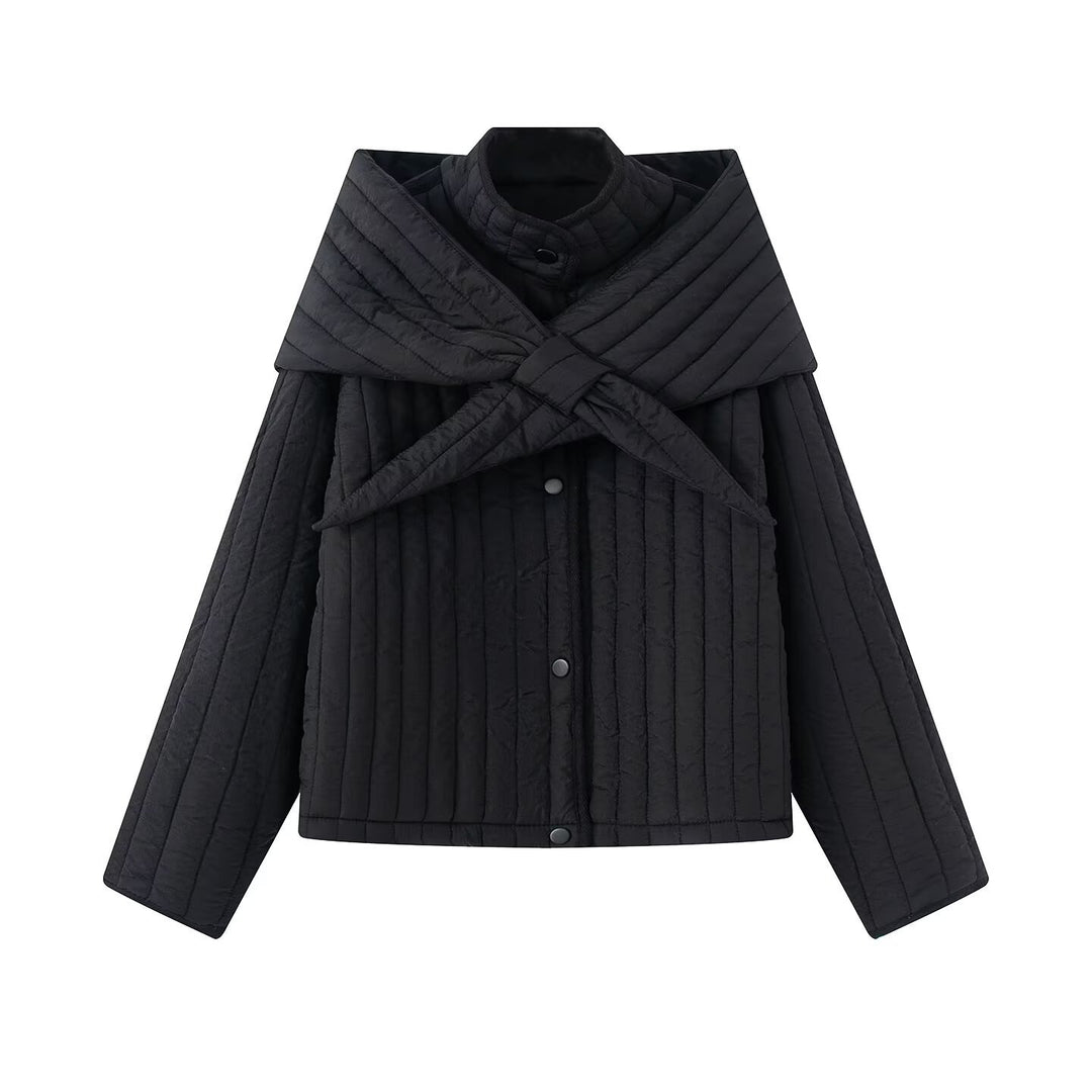 Damen Steppjacke mit übergroßem Wickelkragen und Druckknopf-Leiste Echo Archiv