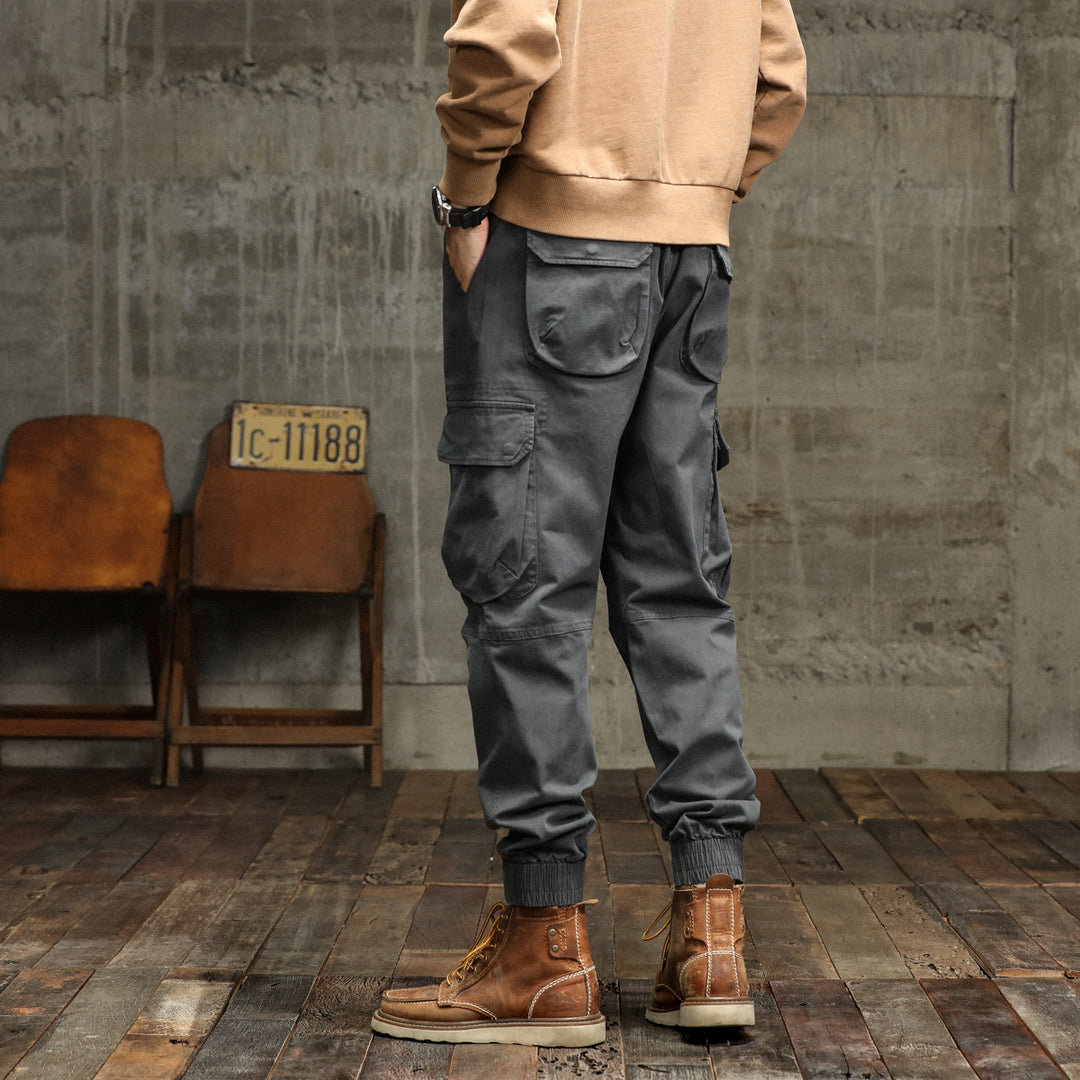 Herren Cargo-Pants mit funktionalen Taschen und elastischem Bund Echoarchiv