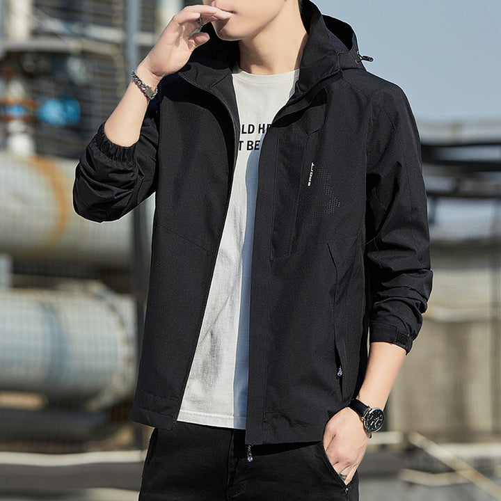 Herren Leichte Kapuzen-Softshelljacke mit winddichter Membran und minimalistischem Urban‑Schnitt Echo Archiv