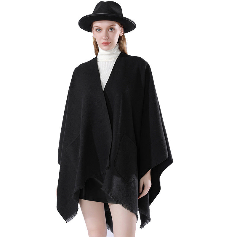 Damen Oversize-Capeponcho aus Wollmix mit Kapuze und Eingrifftaschen – Montévia