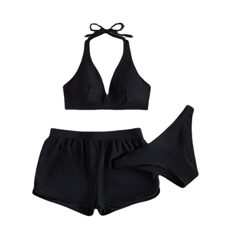 Damen Sportliches Bikini-Set mit leicht gepolstertem Oberteil und elastischen Shorts Echo Archiv
