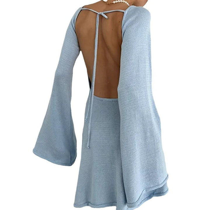 Damen elegantes Strickkleid mit weitem Ärmel und figurbetonter Silhouette Echo Archiv