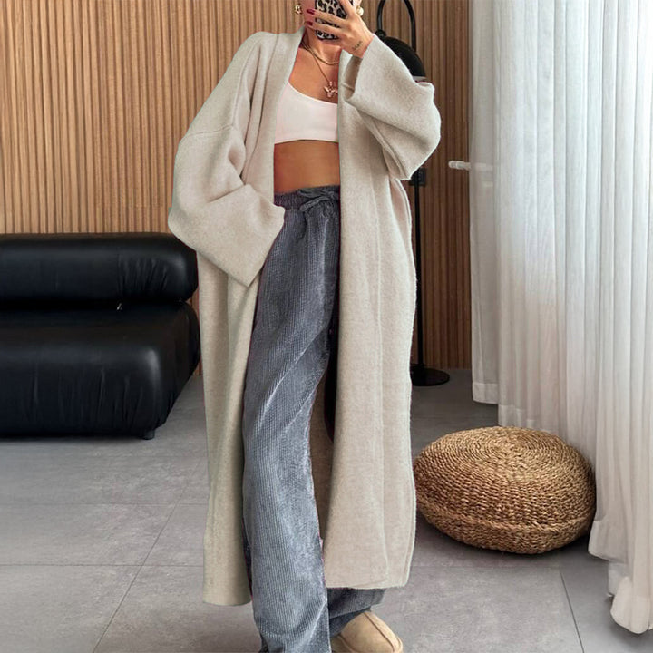 Damen extra-langer Oversize-Strickmantel mit offenem Schnitt, weiten Ärmeln und Kimonokragen – Veloura