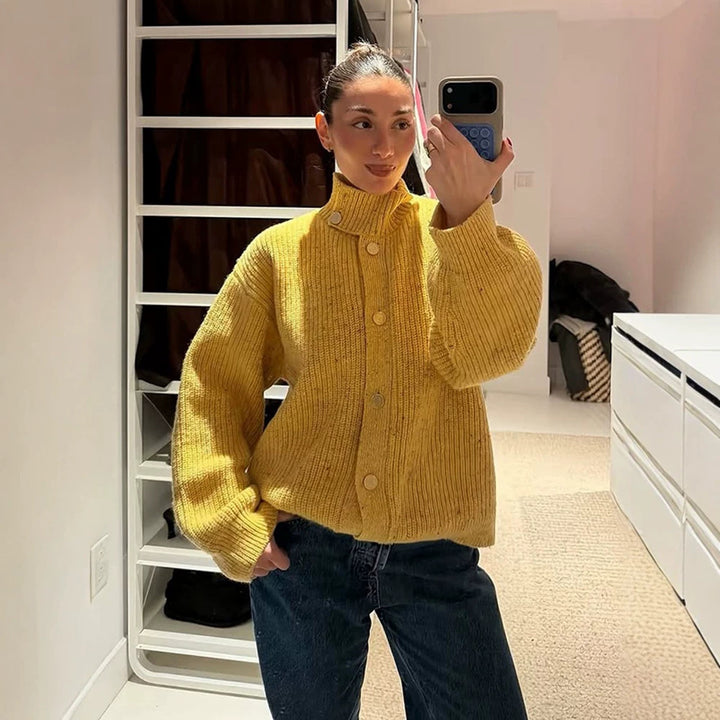Damen Oversize-Strickjacke mit Rippenstruktur und Stehkragen Echoarchiv