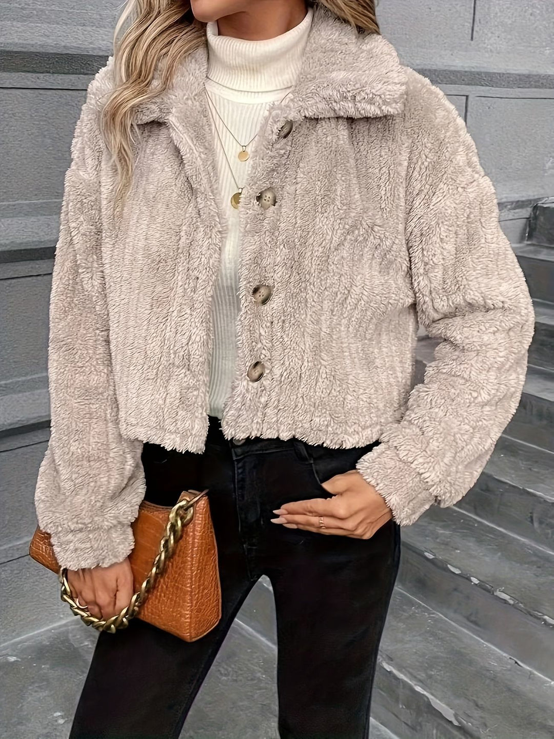Damen Kurzjacke Teddy-Fleece mit Knopfverschluss und weitem Hemdkragen Echo Archiv