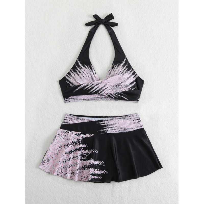 Damen Sport-Bikini-Set mit hochgeschlossenem Oberteil und schwingendem Rock Echo Archiv