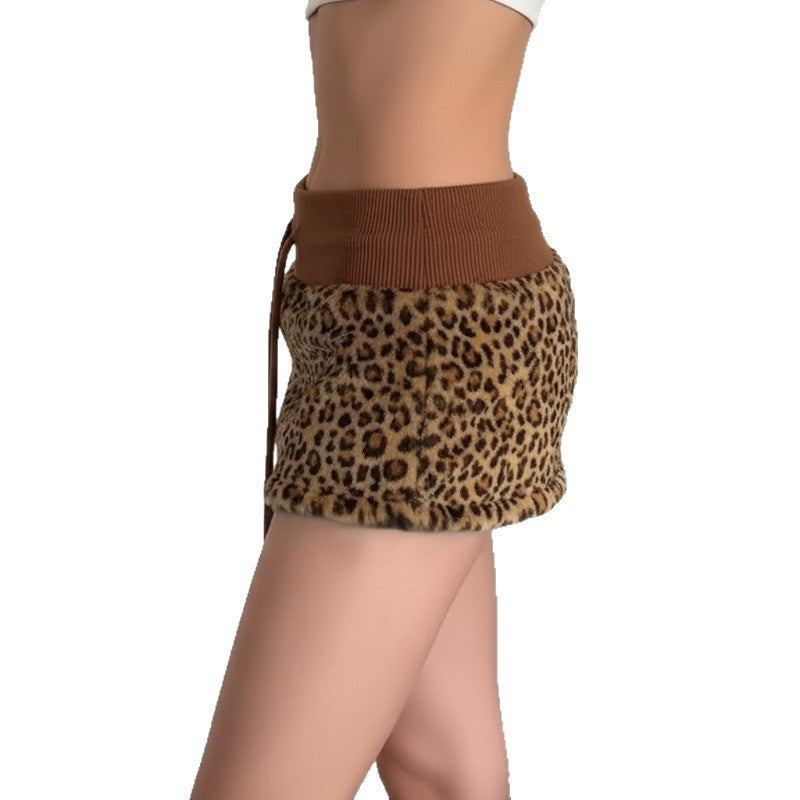 Damen trendiger Kuschelrock mit Leopardendruck und elastischem Bund Echo Archiv