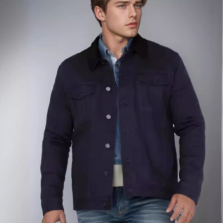 Herren Jeansjacke im klassischen Stil mit praktischen Taschen Echoarchiv