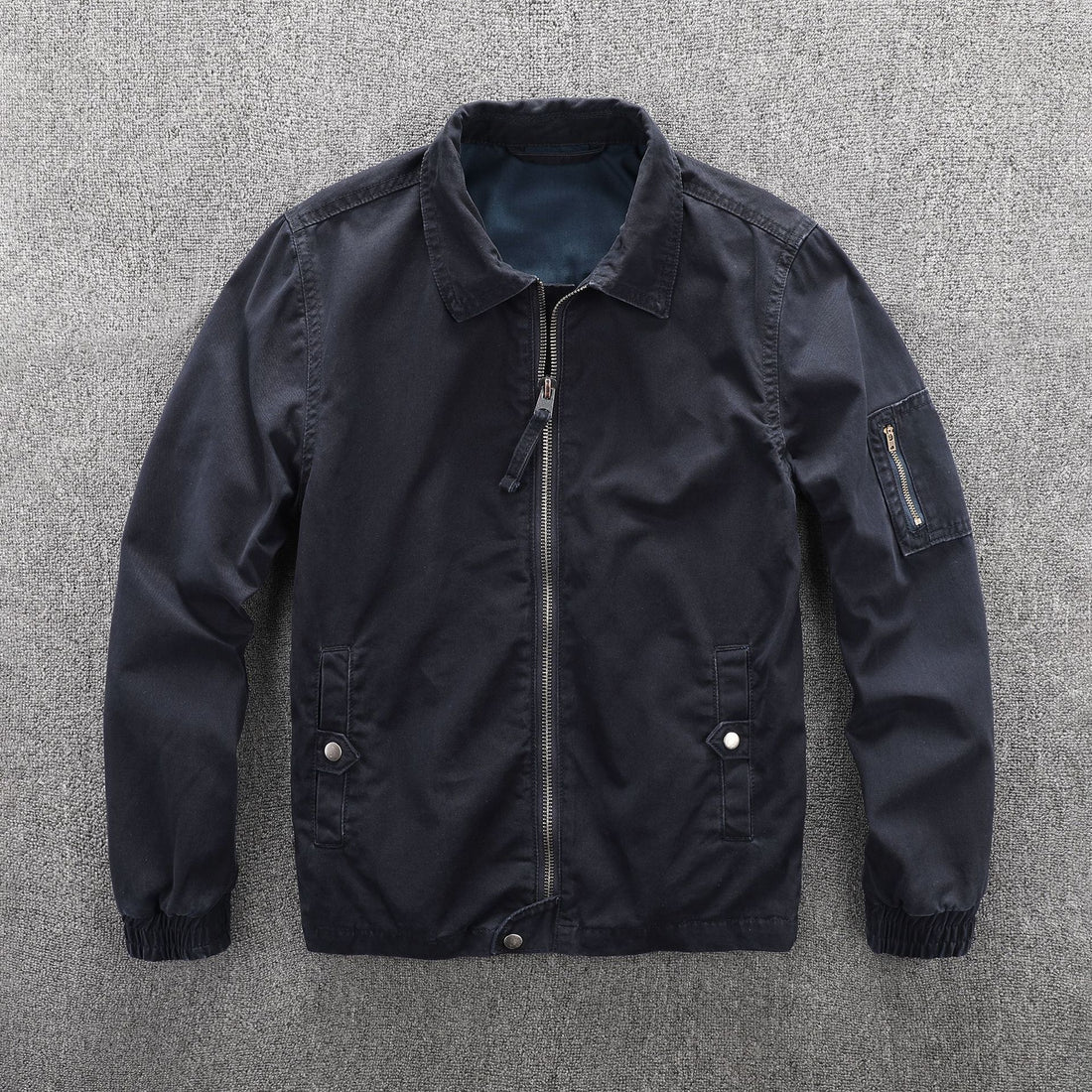 Herren Utility-Blouson im Camouflage-Muster mit Reißverschluss und Armzippertasche Echoarchiv
