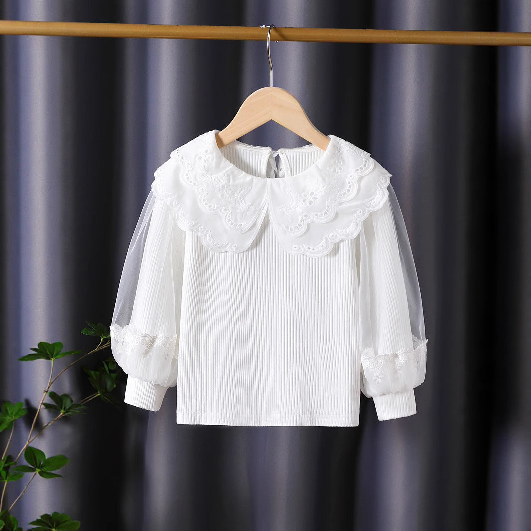 Mädchen modische Bluse mit elegantem Spitzenkragen und Tüllärmeln Echo Archiv