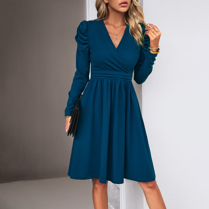 Damen Wickel-Midikleid mit Puffärmeln, betonter Taillenpasse und weit schwingendem Rock – Élara