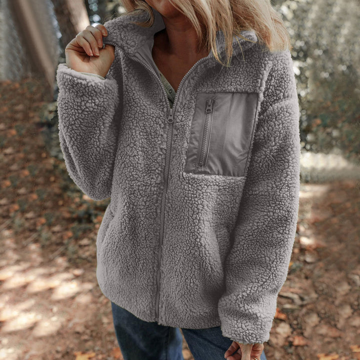 Damen Jacke mit hochabschließendem Kragen und praktischer Brusttasche Echoarchiv
