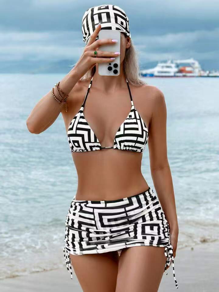 Damen Bikini-Set mit herausnehmbarem Bustier-Oberteil und verstellbarem Wickelrock Echo Archiv