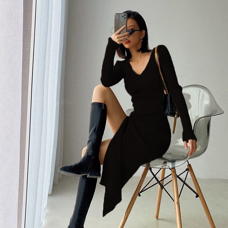 Damen Maxikleid mit elegantem V-Ausschnitt und seitlichem Schlitz Echo Archiv