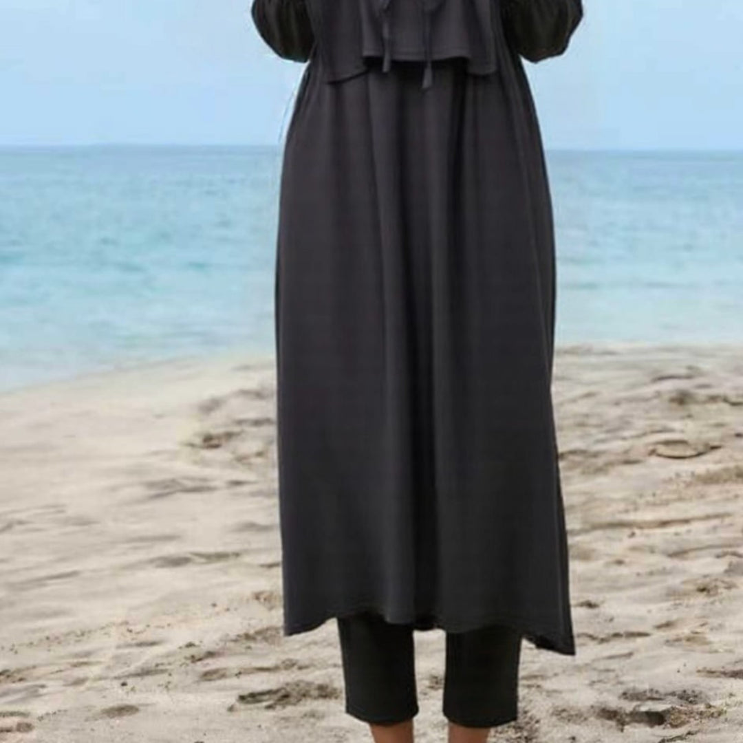 Damen modischer und eleganter Strandanzug mit begleitetem Kopftuch Echo Archiv