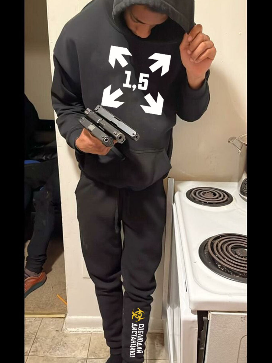 Herren Kapuzenpullover und Jogginghose Set mit modischem Druck Echoarchiv