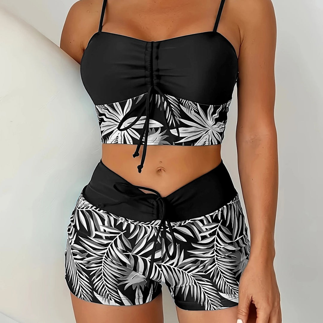 Damen Sportliches Bikini-Top mit Shorts Echo Archiv