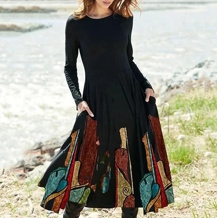 Damen nan Boho-Maxikleid mit taillierter Empire-Passe, langen Ärmeln und Seitentaschen Echo Archiv