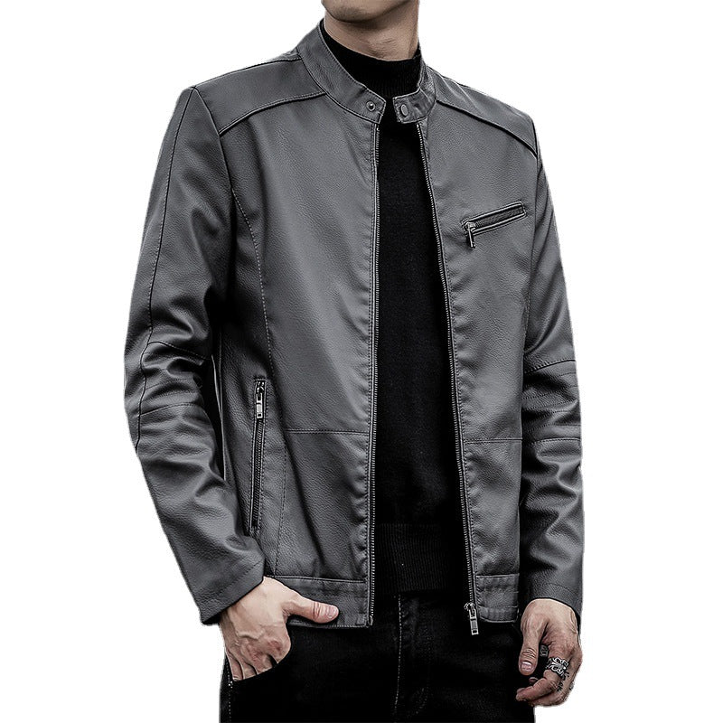 Herren Slim-Fit Kunstleder-Motojacke mit Stehkragen und Reißverschlussdetails Echoarchiv
