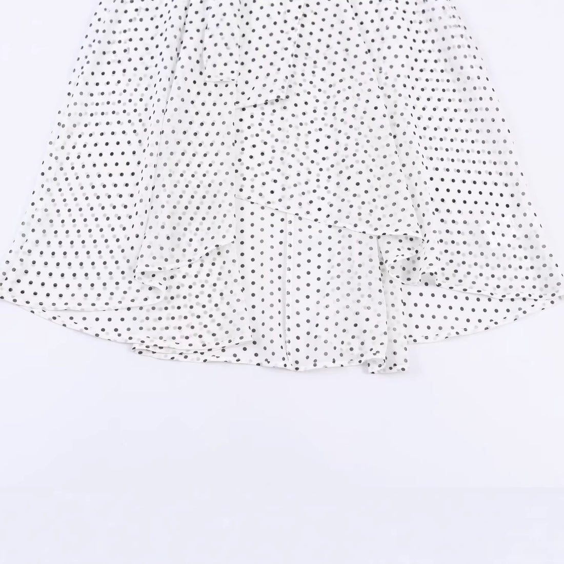 Damen Weite Chiffon‑Bluse mit Schleifenkragen und voluminösen Ballonärmeln Echoarchiv
