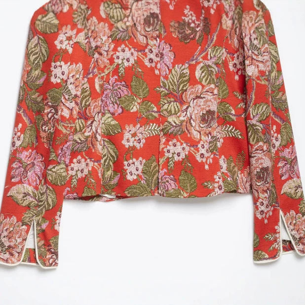 Damen Cropped Jacquard‑Blouson mit Mandarinkragen und floraler Brokatstruktur Echo Archiv