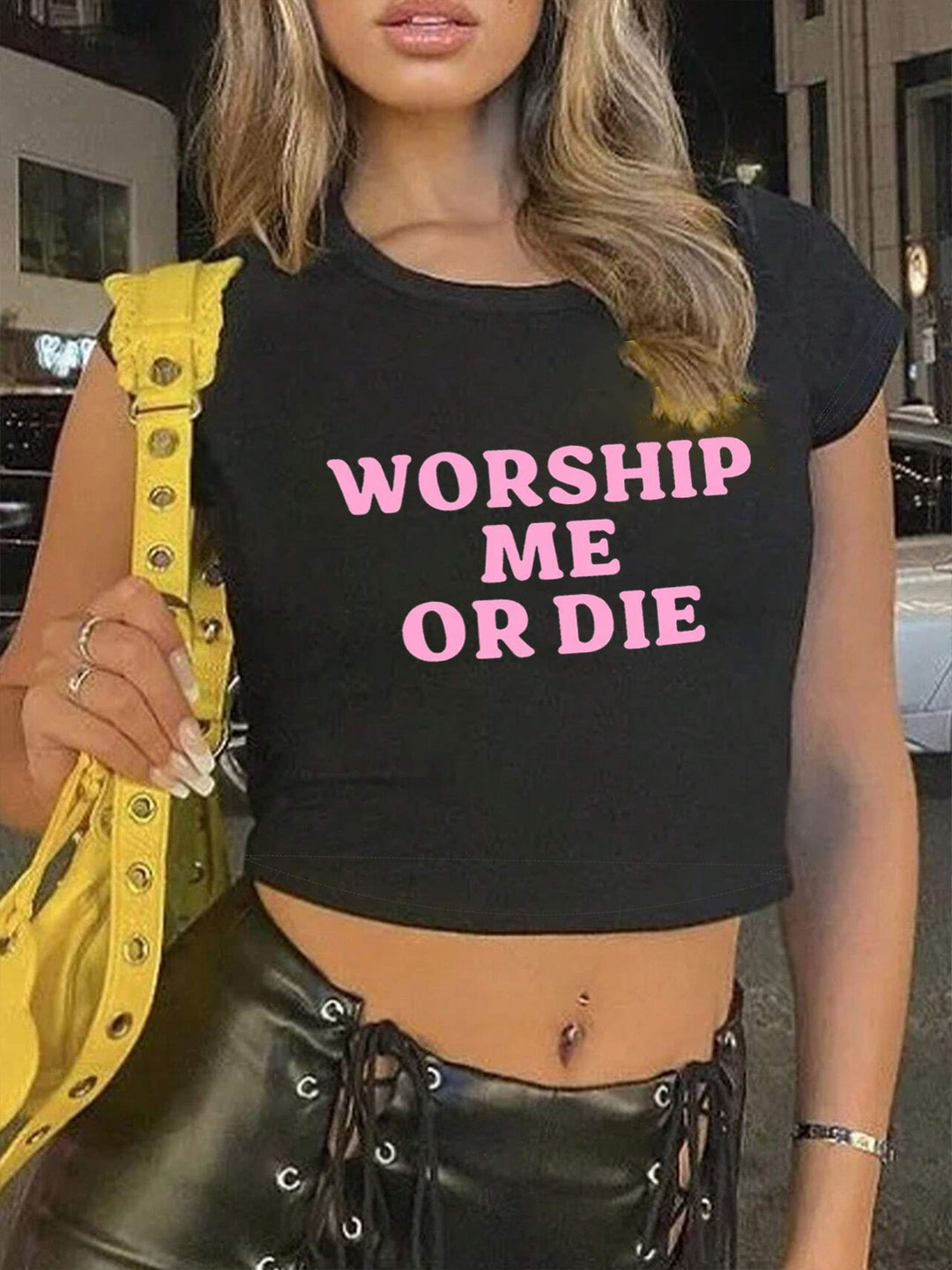 Damen Crop-T-Shirt mit auffälligem Statementdruck Echo Archiv