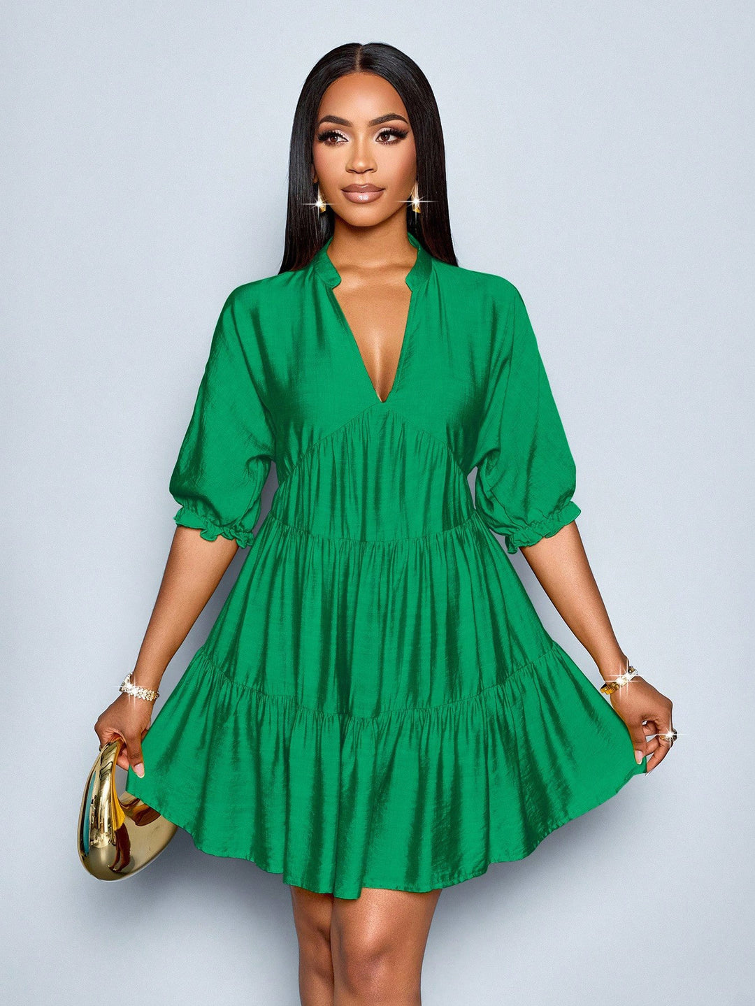 Damen Stufiges Mini‑Kleid mit V‑Ausschnitt und gerafften Dreiviertelärmeln Echo Archiv