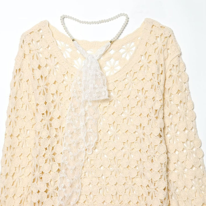 Damen gehäkelter Floralpullover mit Rundhalsausschnitt und Ajourmuster Echo Archiv