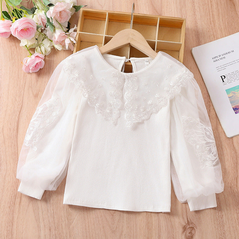 Mädchen Bluse mit luftigen Tüllärmeln und zarter Blumenbestickung Echo Archiv