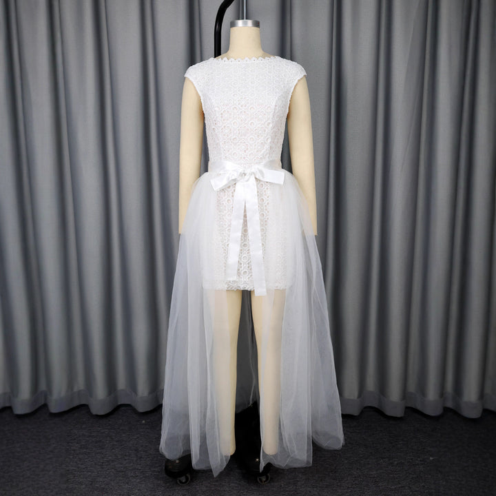 Damen Midi-Brautkleid mit verziertem Oberteil und transparentem Tüll Überrock Echo Archiv