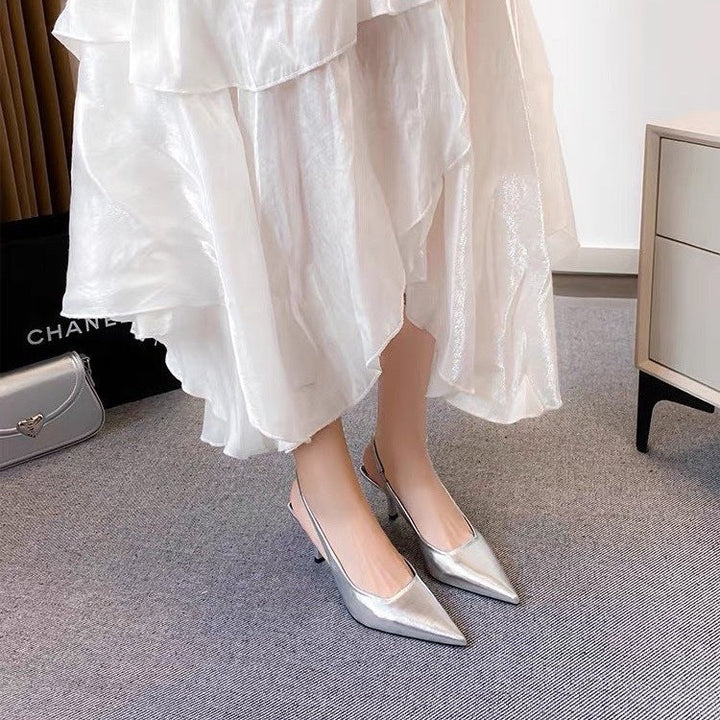 Damen Slingback-Pumps mit spitz zulaufender Silhouette und schimmernder Oberflächenstruktur Echoarchiv
