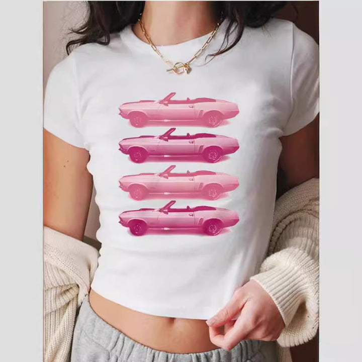 Damen cropped T-Shirt mit exklusivem Pferdemotiv und figurbetontem Schnitt Echo Archiv