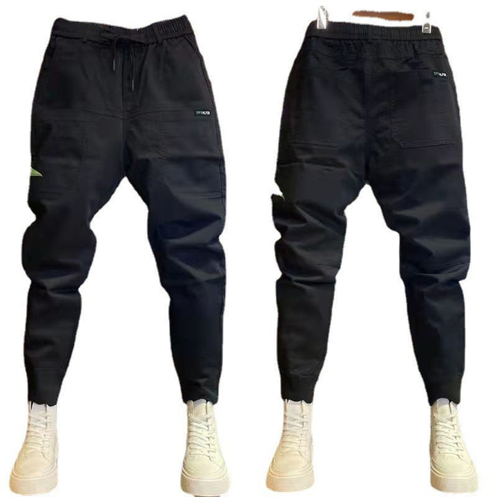 Herren nan sportive Cargojoggerhose mit elastischem Bund, Kordelzug und konischem Beinabschluss Echo Archiv