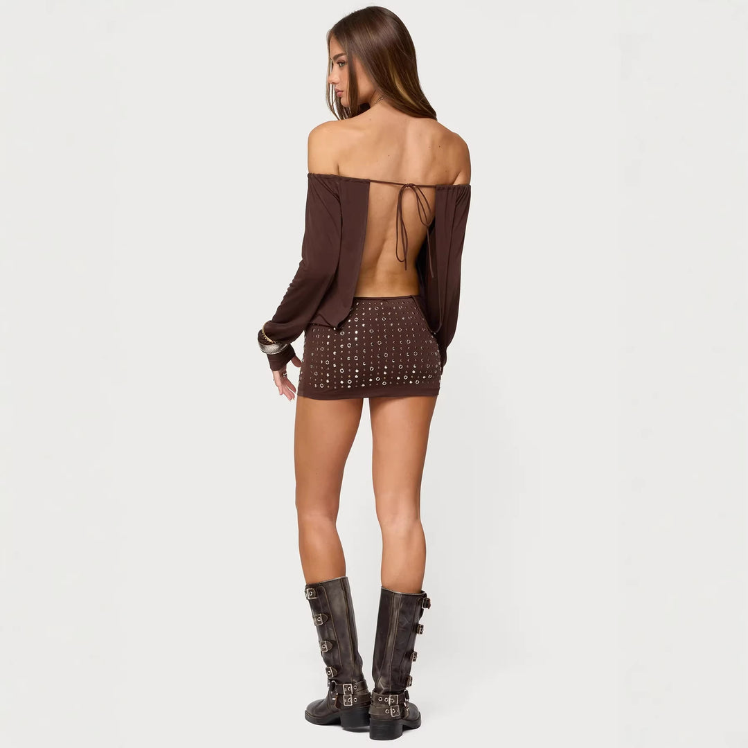 Damen Off-Shoulder Top mit eleganten langen Ärmeln und figurbetontem Rock Echo Archiv