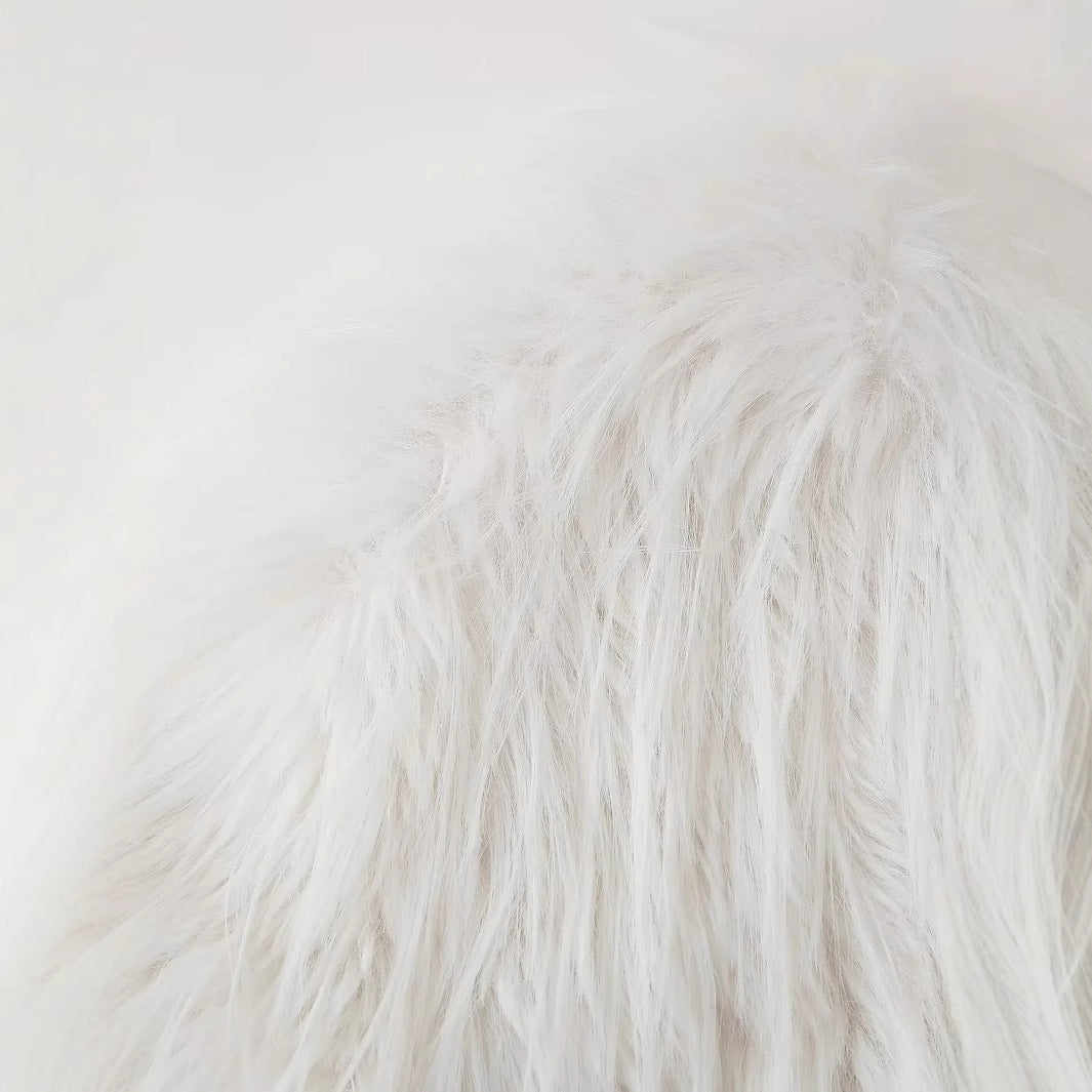 Damen kurze Eco-Kunstpelzjacke mit langfaseriger Flokati‑Optik, Rundhalsausschnitt und nahtverdecktem Innenfutter – Célinea