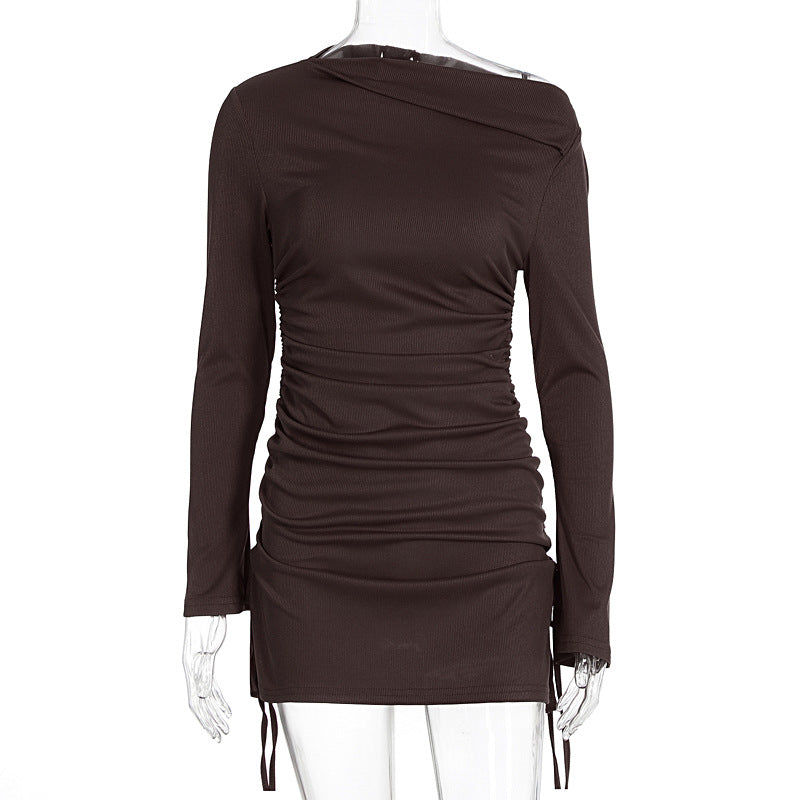 Damen Elegantes figurbetontes Kleid mit asymmetrischem Ausschnitt und Raffungen Echo Archiv