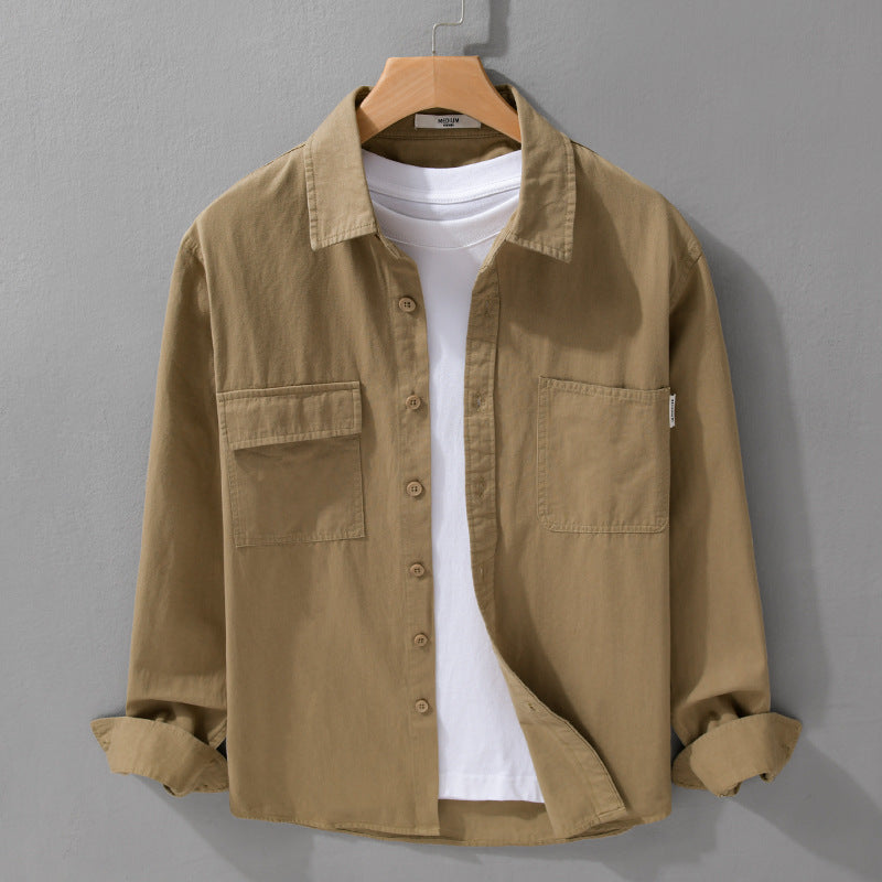 Herren Casual-Hemdjacke aus schwerem Baumwoll-Twill mit asymmetrischen Brusttaschen und kastigem Schnitt Echoarchiv