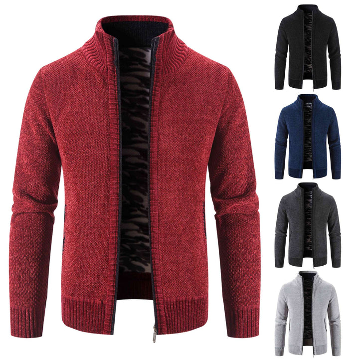 Herren Strickjacke mit hohem Kragen und praktischen Reißverschlusstaschen Echoarchiv