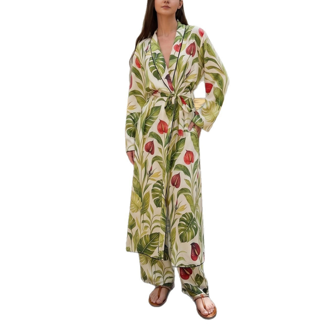 Damen Langer Kimono-Mantel mit Taillengürtel und weiter Palazzo-Hose im Tropenprint – Élanora