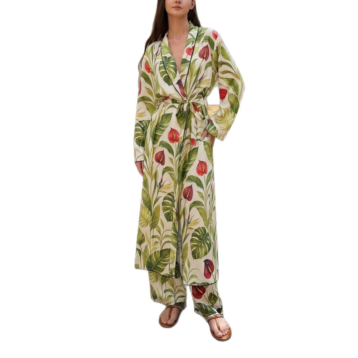 Damen Langer Kimono-Mantel mit Taillengürtel und weiter Palazzo-Hose im Tropenprint – Élanora