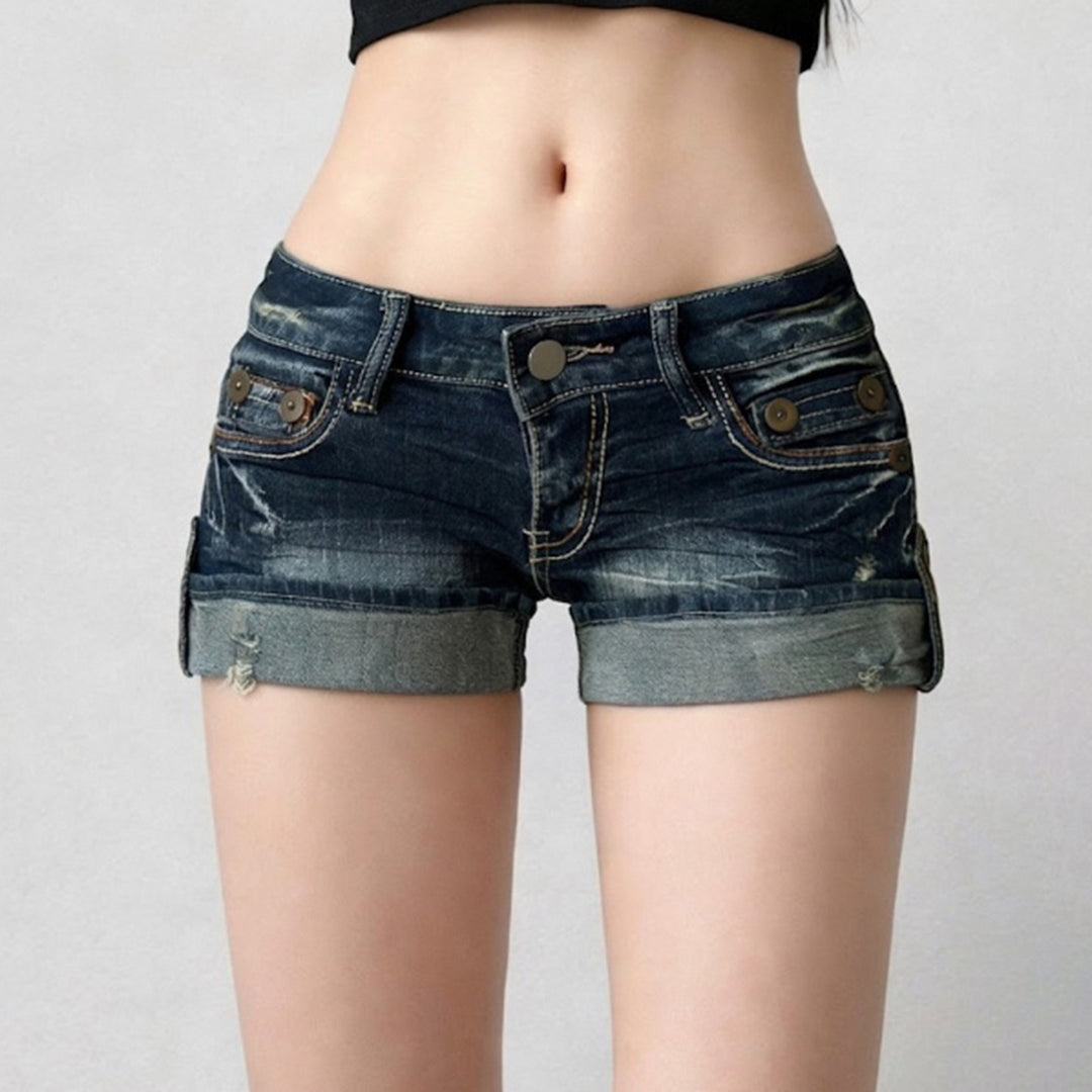Damen lässige Denim-Shorts mit modischen Distressed-Details und umgeschlagenem Saum Echo Archiv
